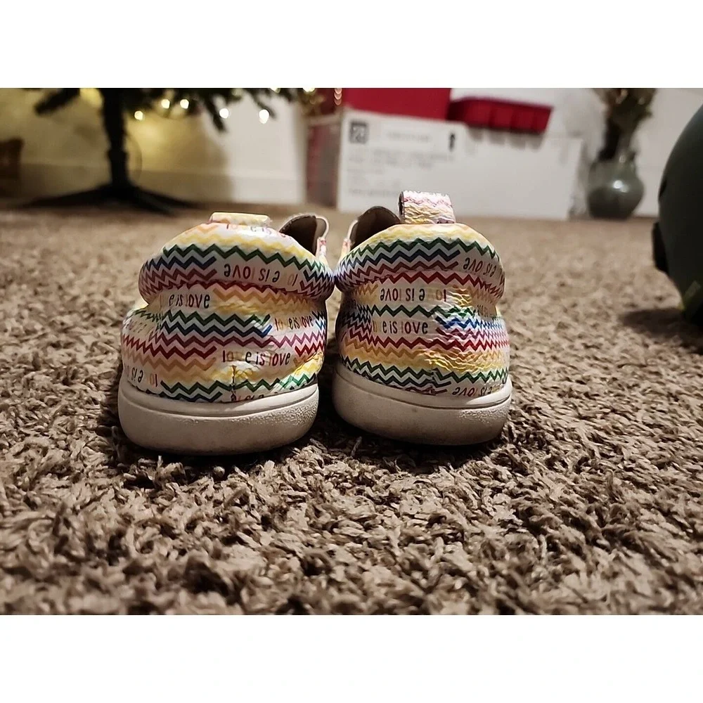 Monkey Feet Womens 7.5 shoes. Love Is Love. Rainbow‎